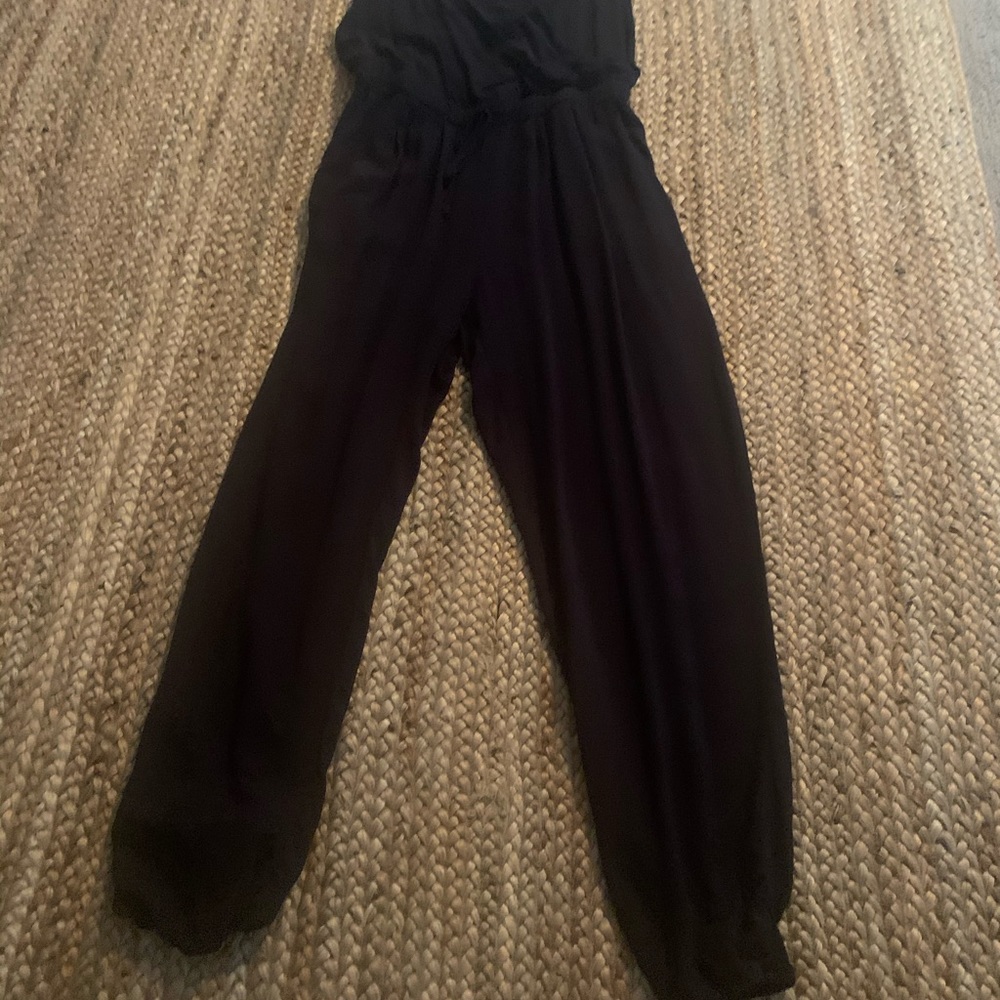 Black jumper - Picture 2 of 2